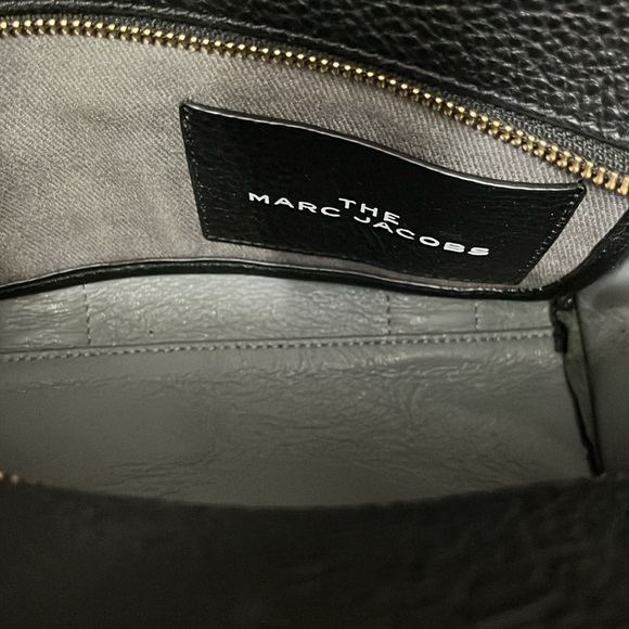 Mark Jacobs tote bag size small in black no flaws - Picture 4 of 4